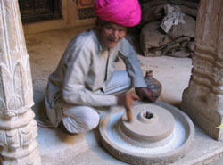 utensil maker from soli, shaping from hands